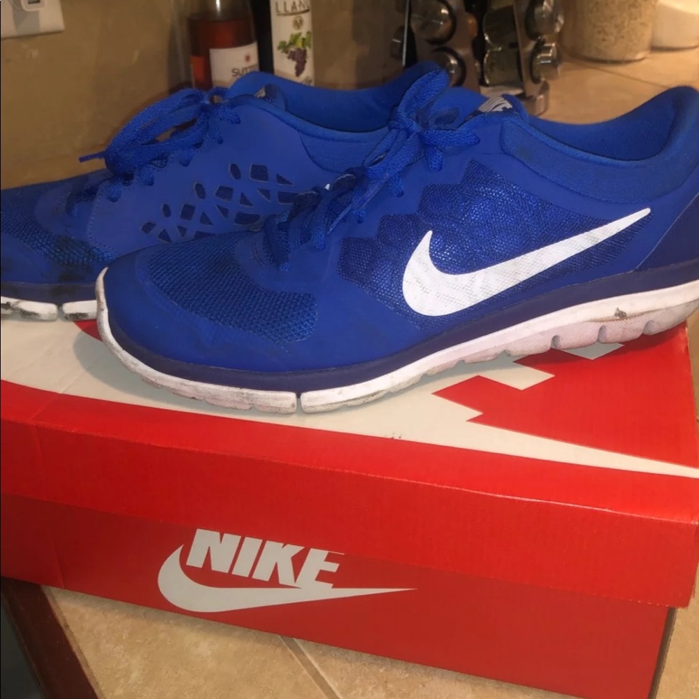 Men Nike shoes